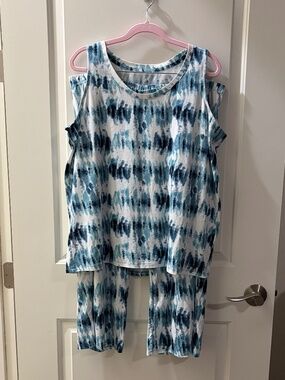 AnyBody Sleeveless Lounge Set